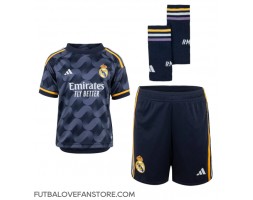 Real Madrid Vinicius Junior #7 Vonkajší Detský futbalový dres 2023-24 Krátky Rukáv (+ trenírky)